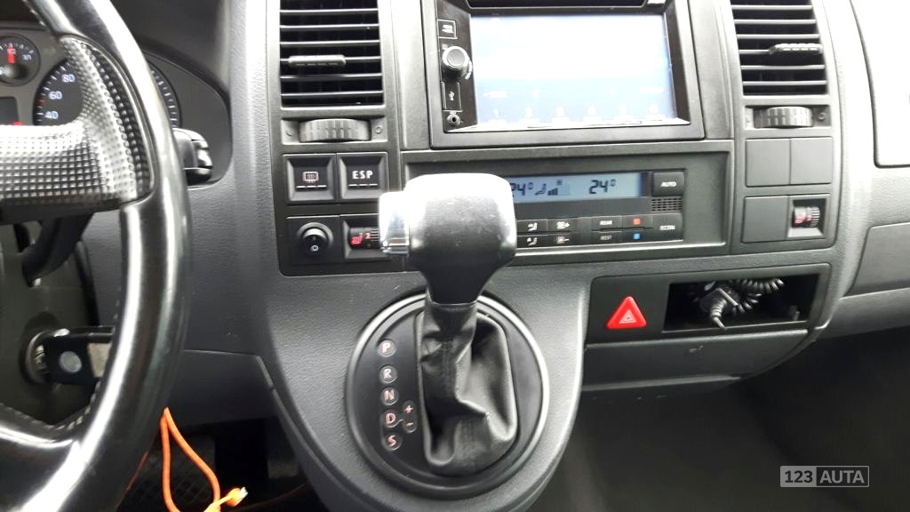 Volkswagen Transporter, 2005 - pohled č. 11