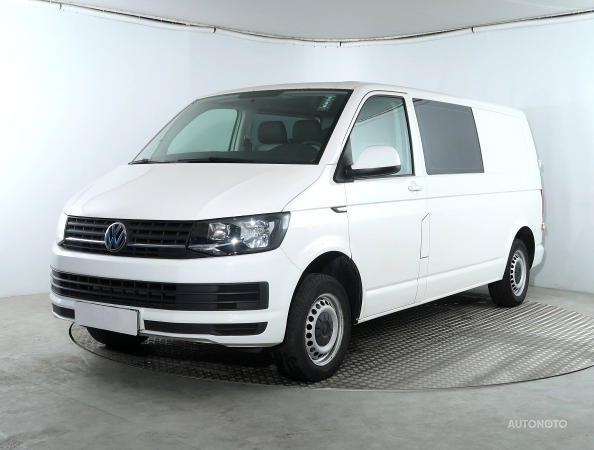 Volkswagen Transporter, 2017 - pohled č. 3