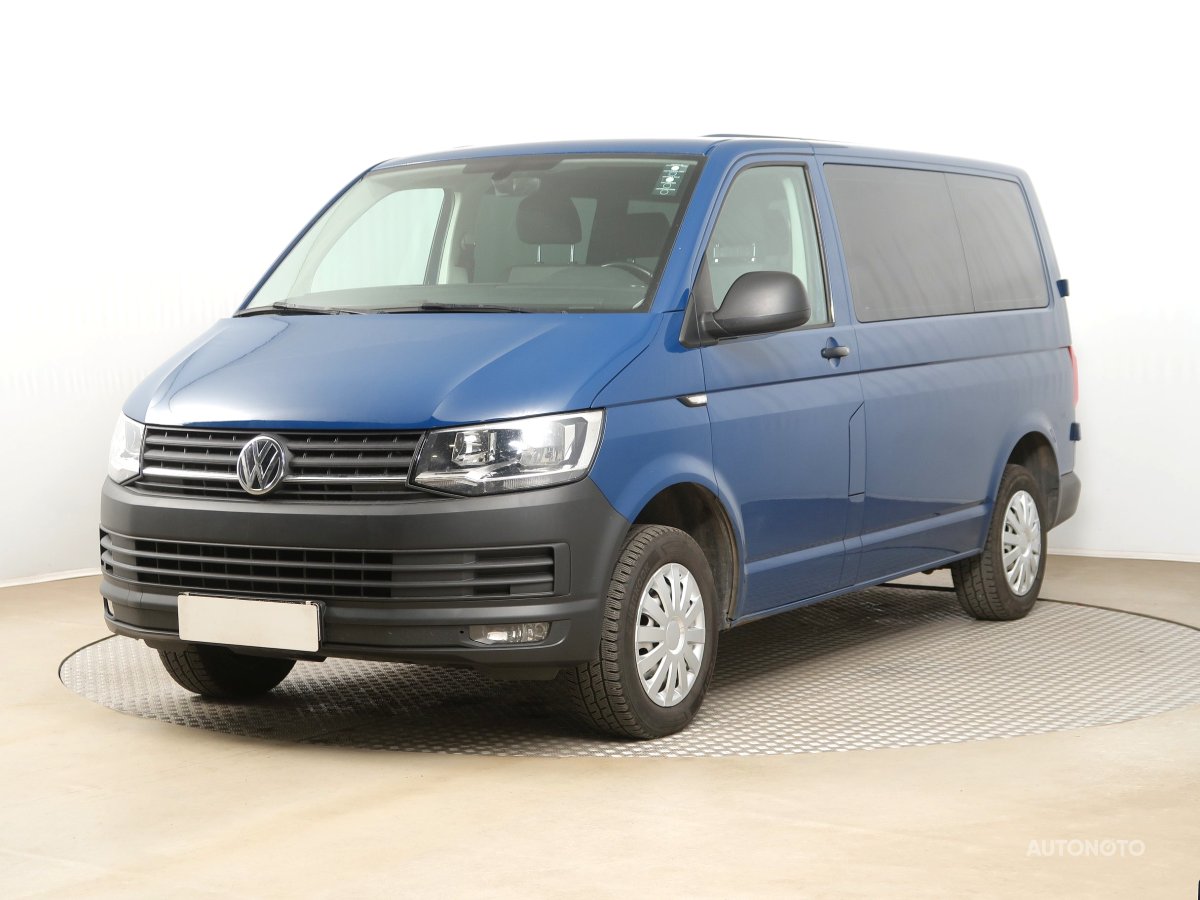 Volkswagen Transporter, 2018 - pohled č. 3