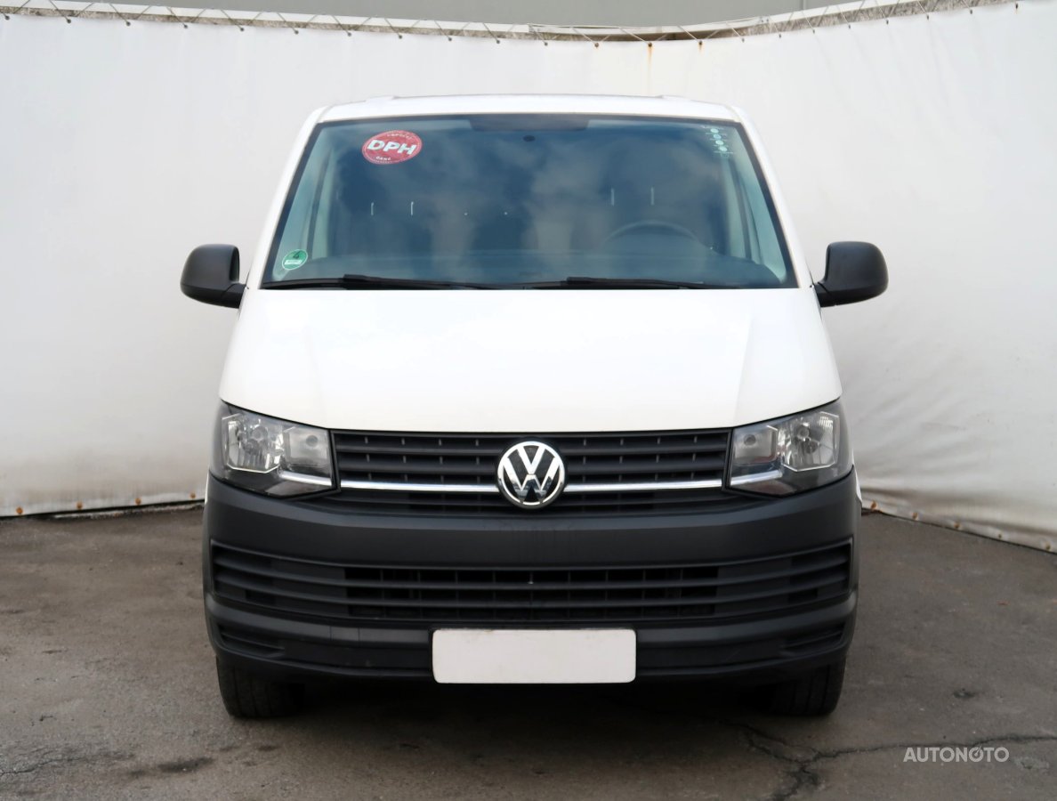 Volkswagen Transporter, 2016 - pohled č. 2
