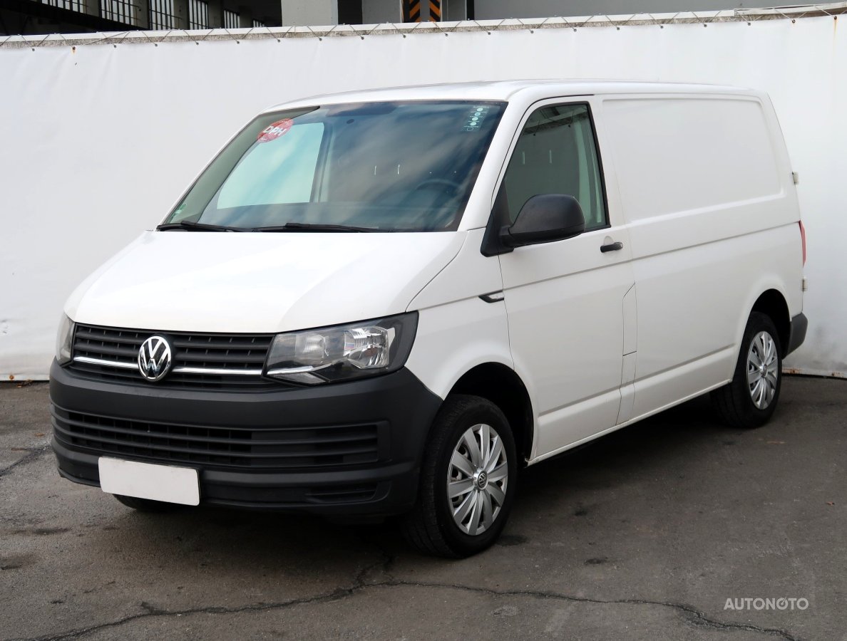 Volkswagen Transporter, 2016 - pohled č. 3