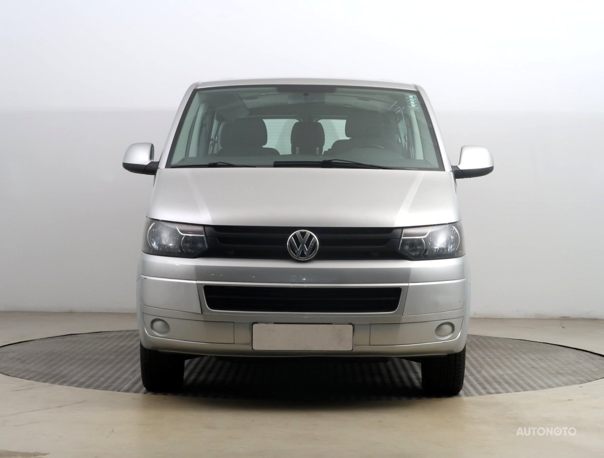 Volkswagen Transporter, 2012 - pohled č. 2