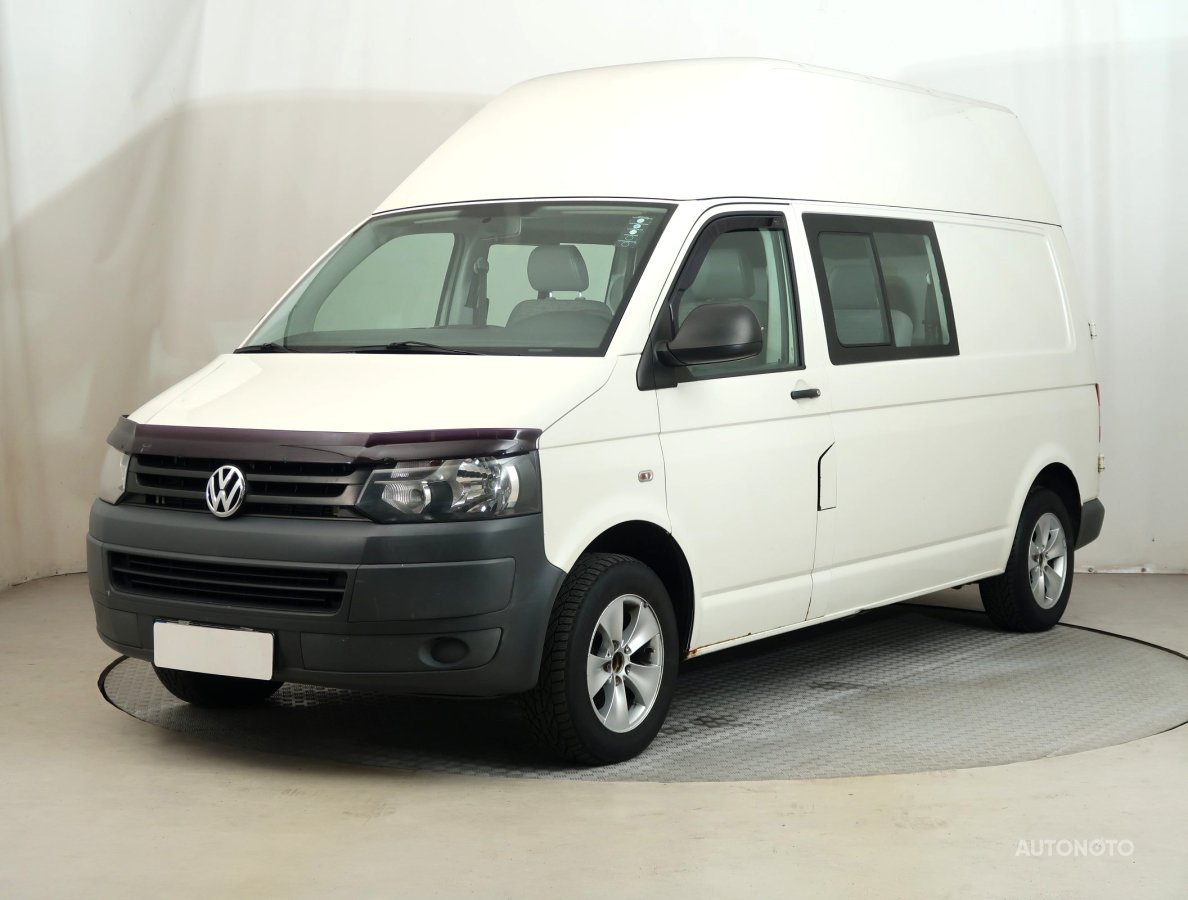 Volkswagen Transporter, 2011 - pohled č. 3