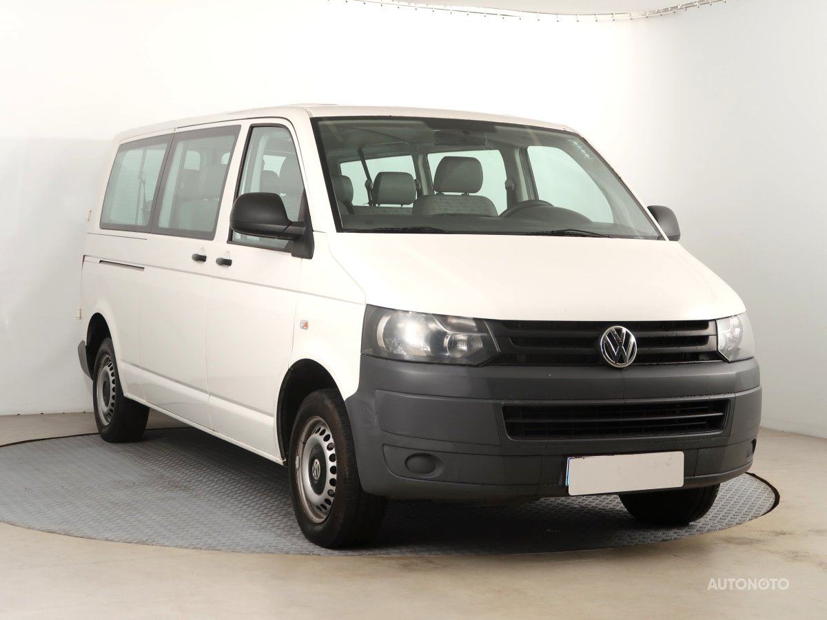Volkswagen Transporter, 2011 - celkový pohled