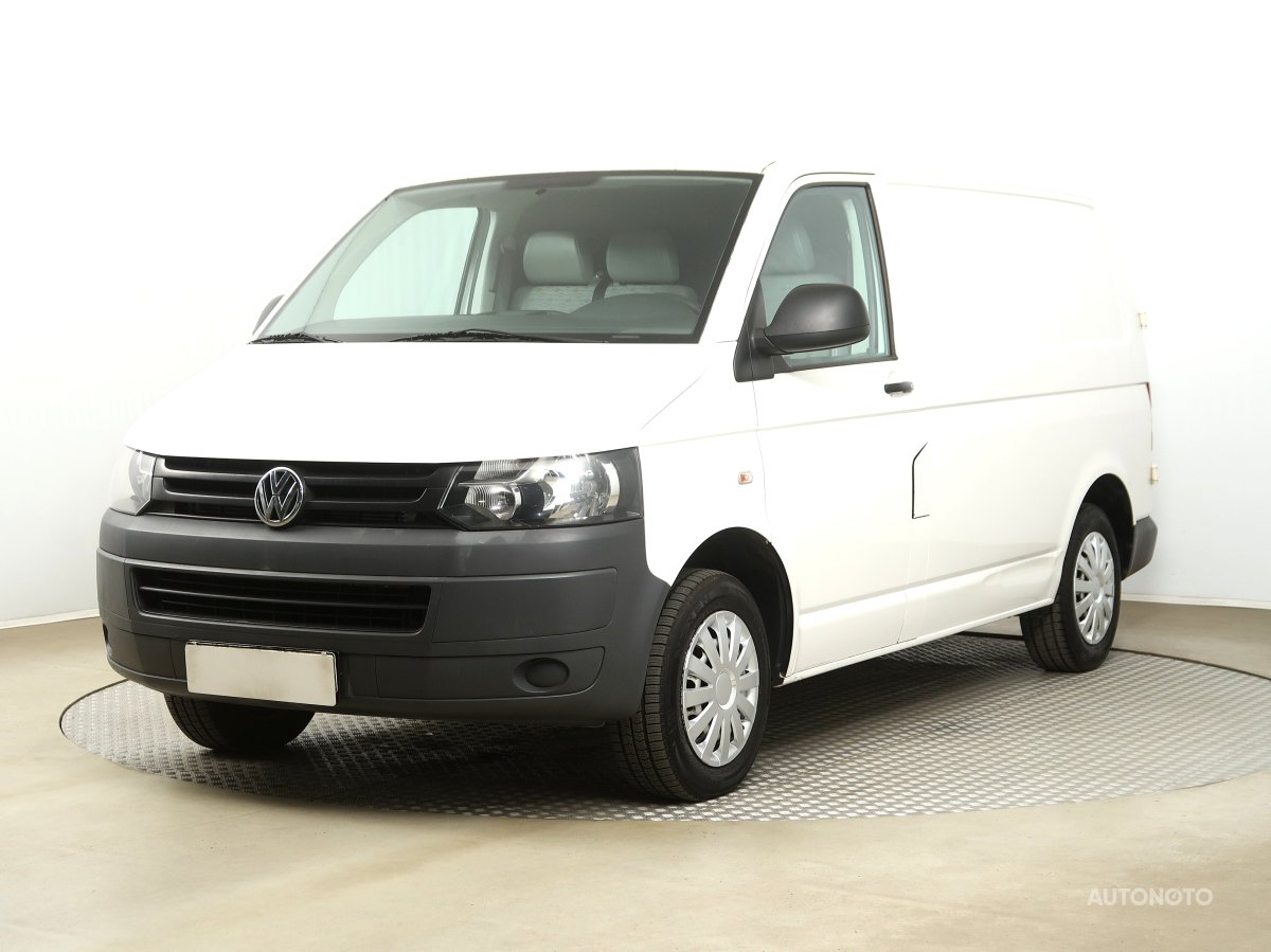 Volkswagen Transporter, 2012 - pohled č. 3