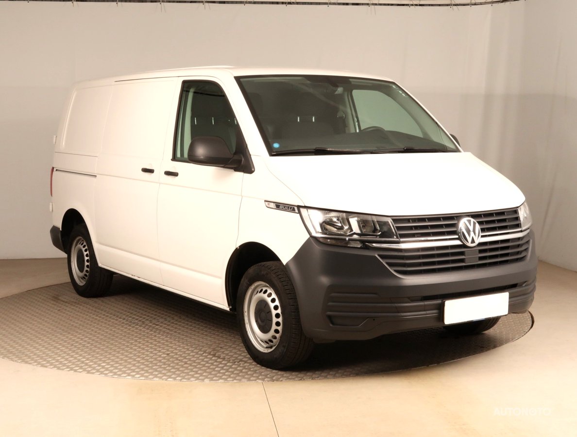 Volkswagen Transporter, 2021 - celkový pohled