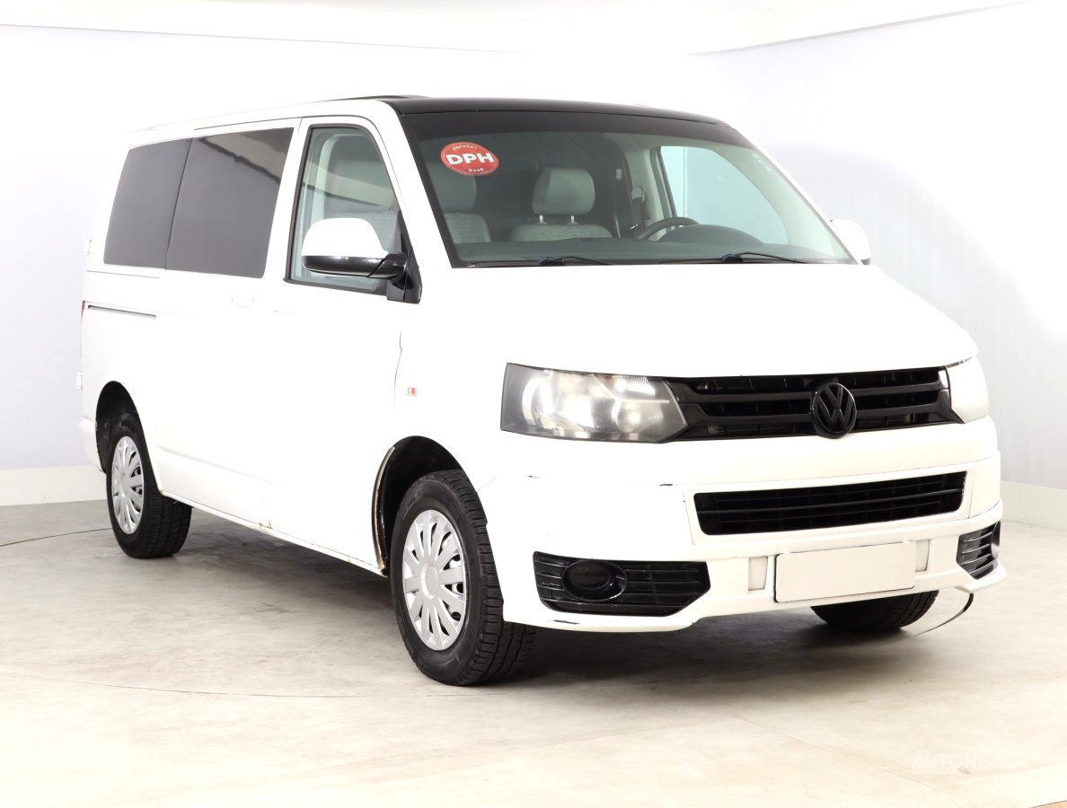 Volkswagen Transporter, 2010 - celkový pohled
