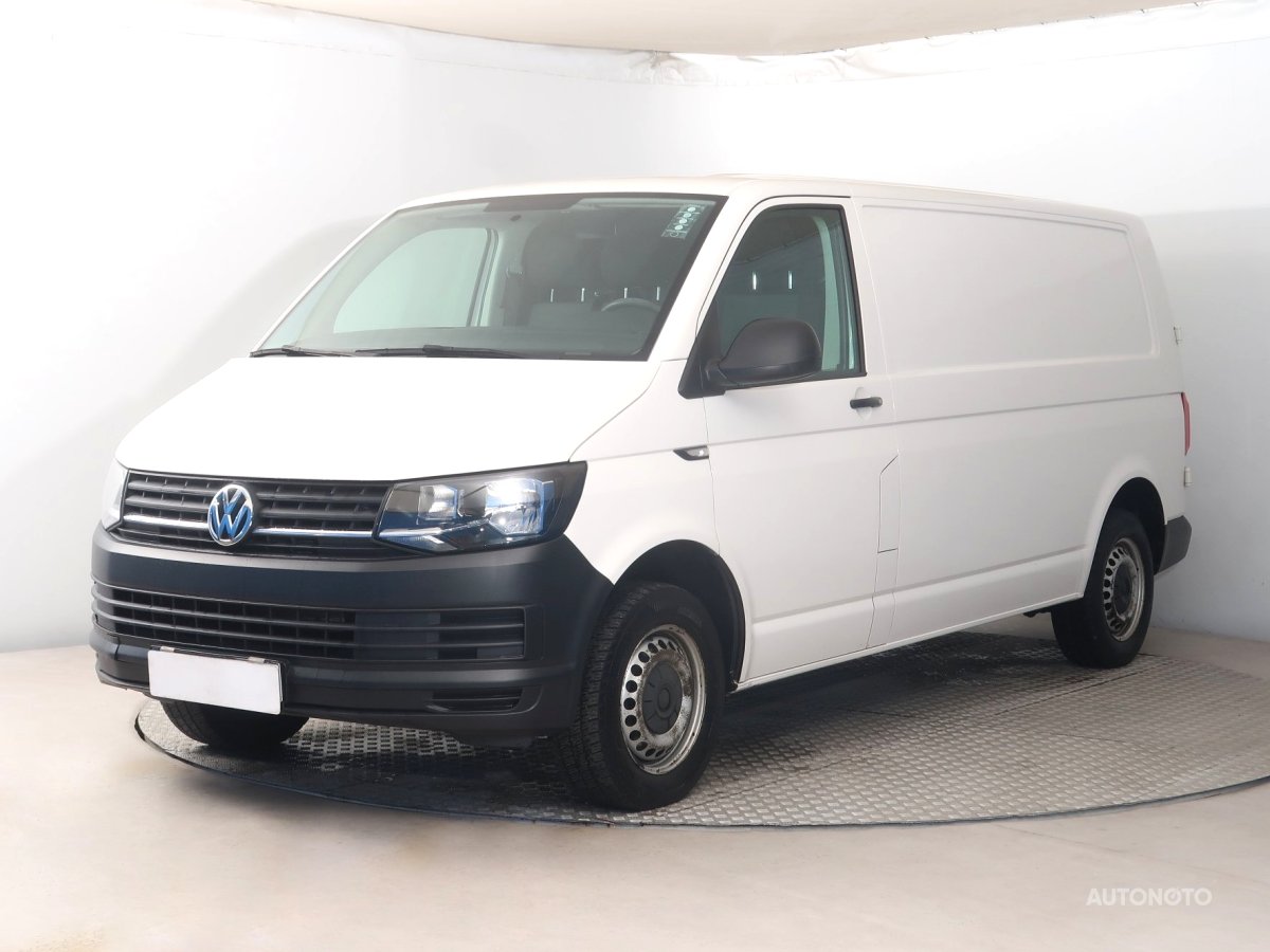 Volkswagen Transporter, 2018 - pohled č. 3