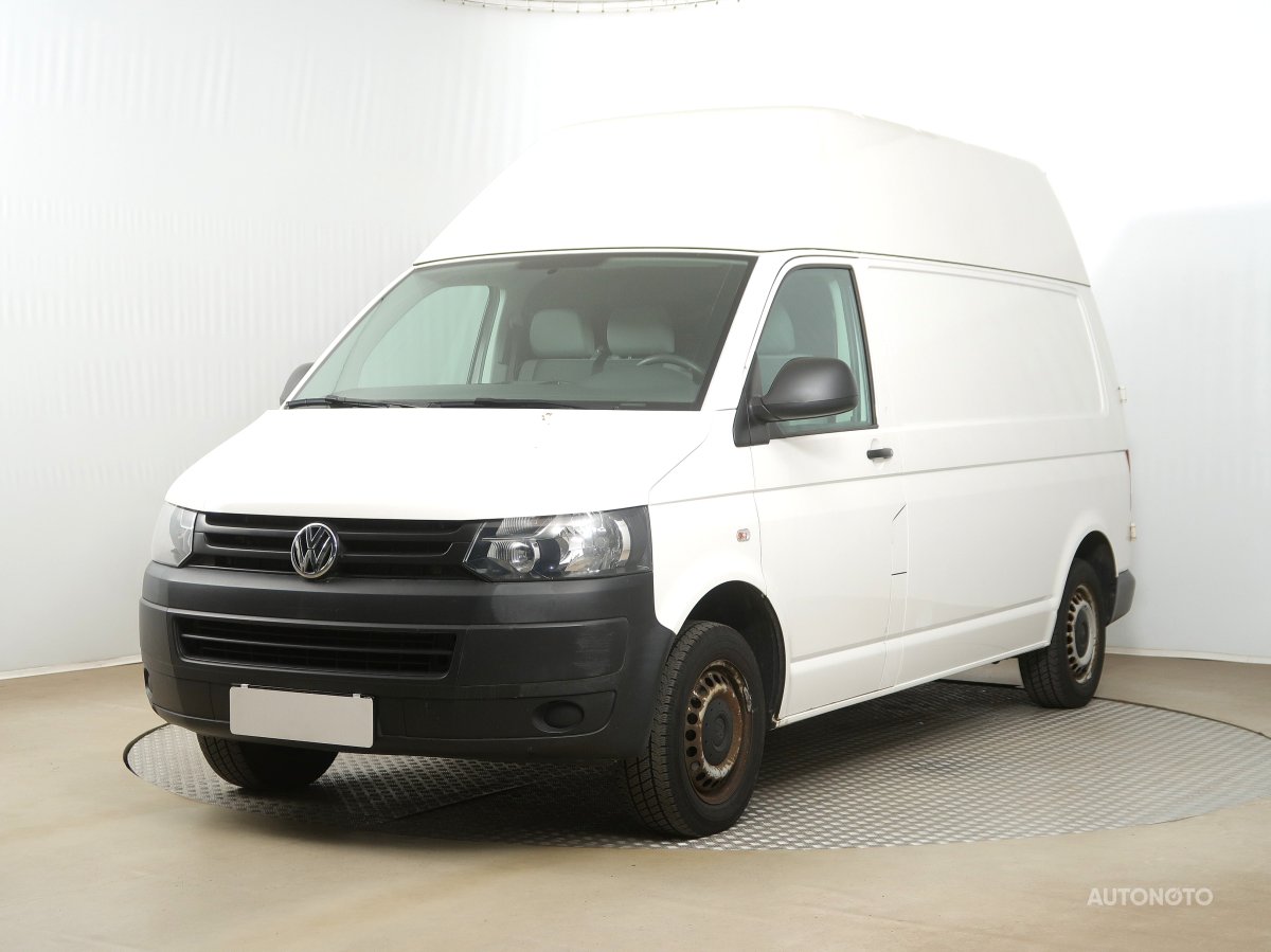 Volkswagen Transporter, 2015 - pohled č. 3