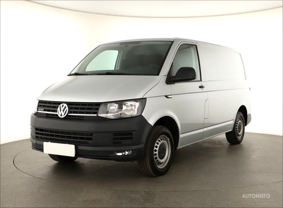 Volkswagen Transporter, 2018 - pohled č. 3