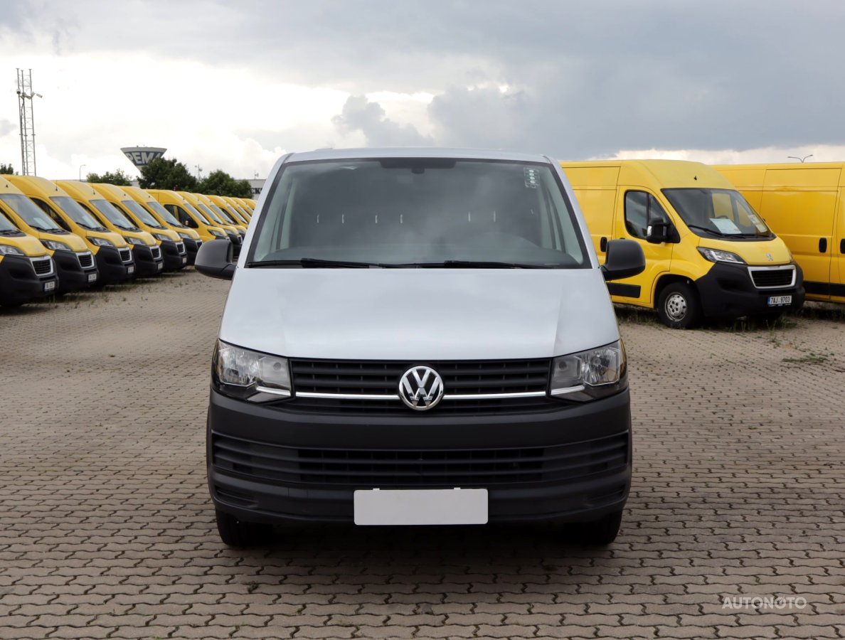 Volkswagen Transporter, 2020 - pohled č. 2