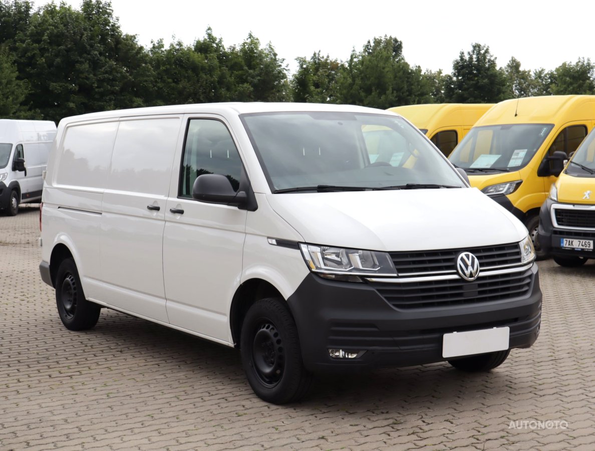 Volkswagen Transporter, 2021 - celkový pohled