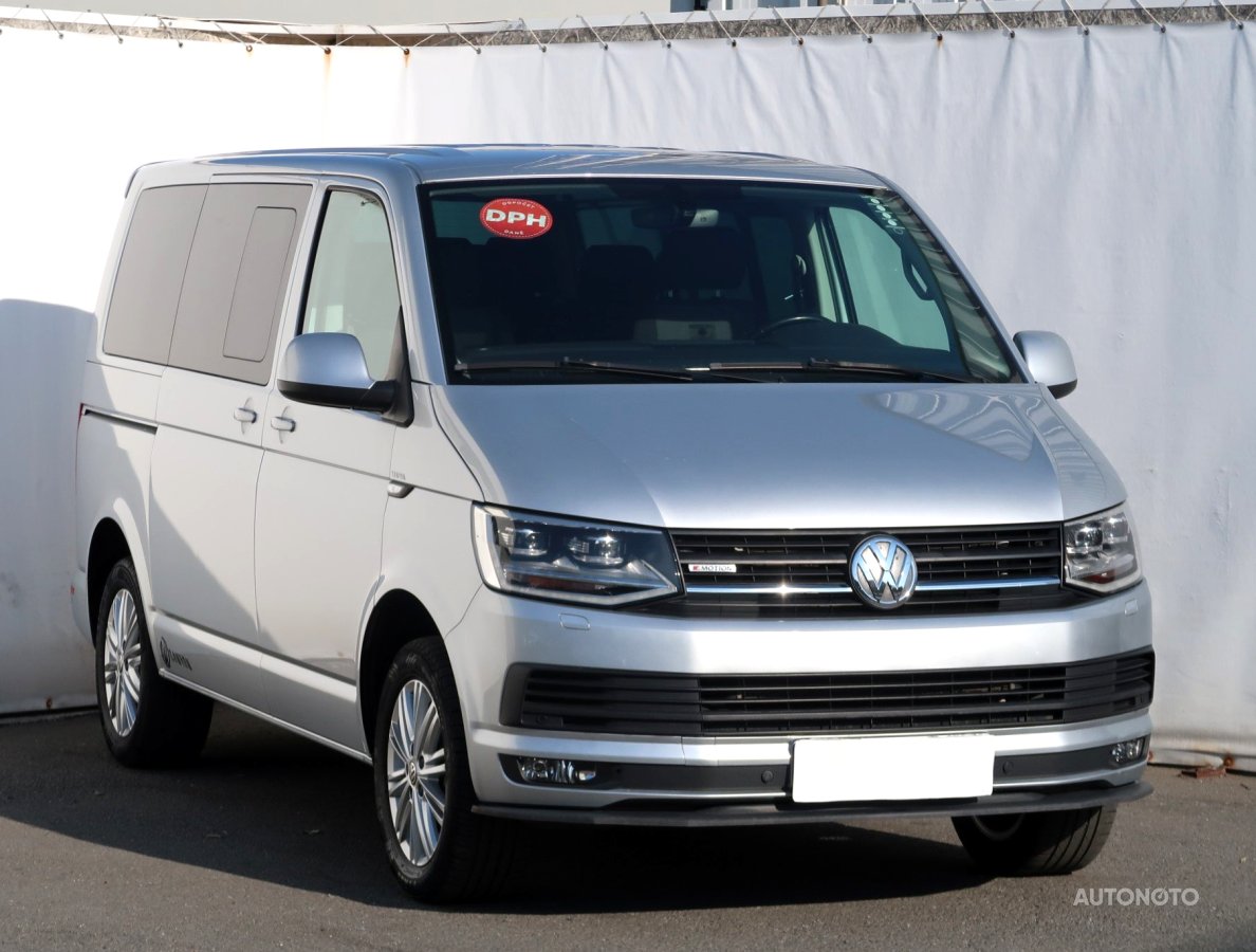 Volkswagen Transporter, 2016 - celkový pohled