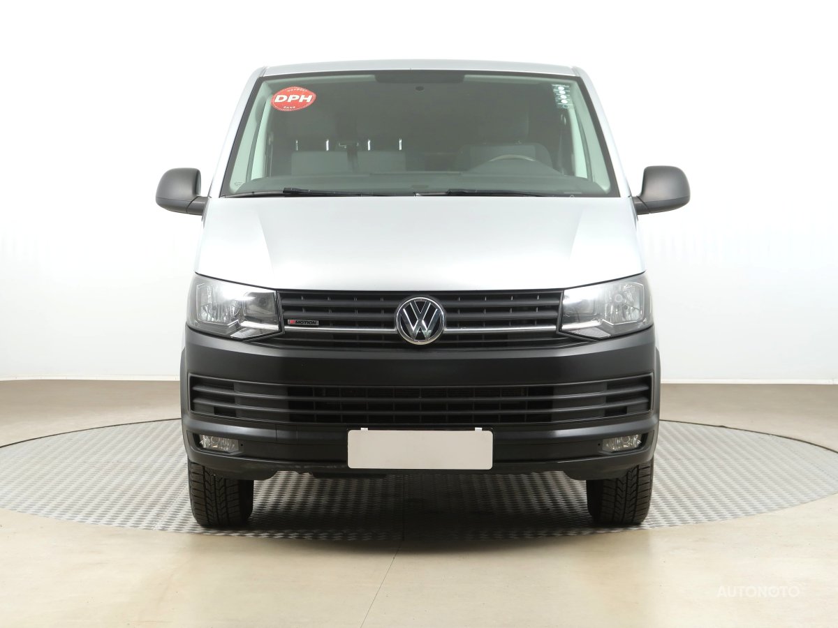 Volkswagen Transporter, 2017 - pohled č. 2