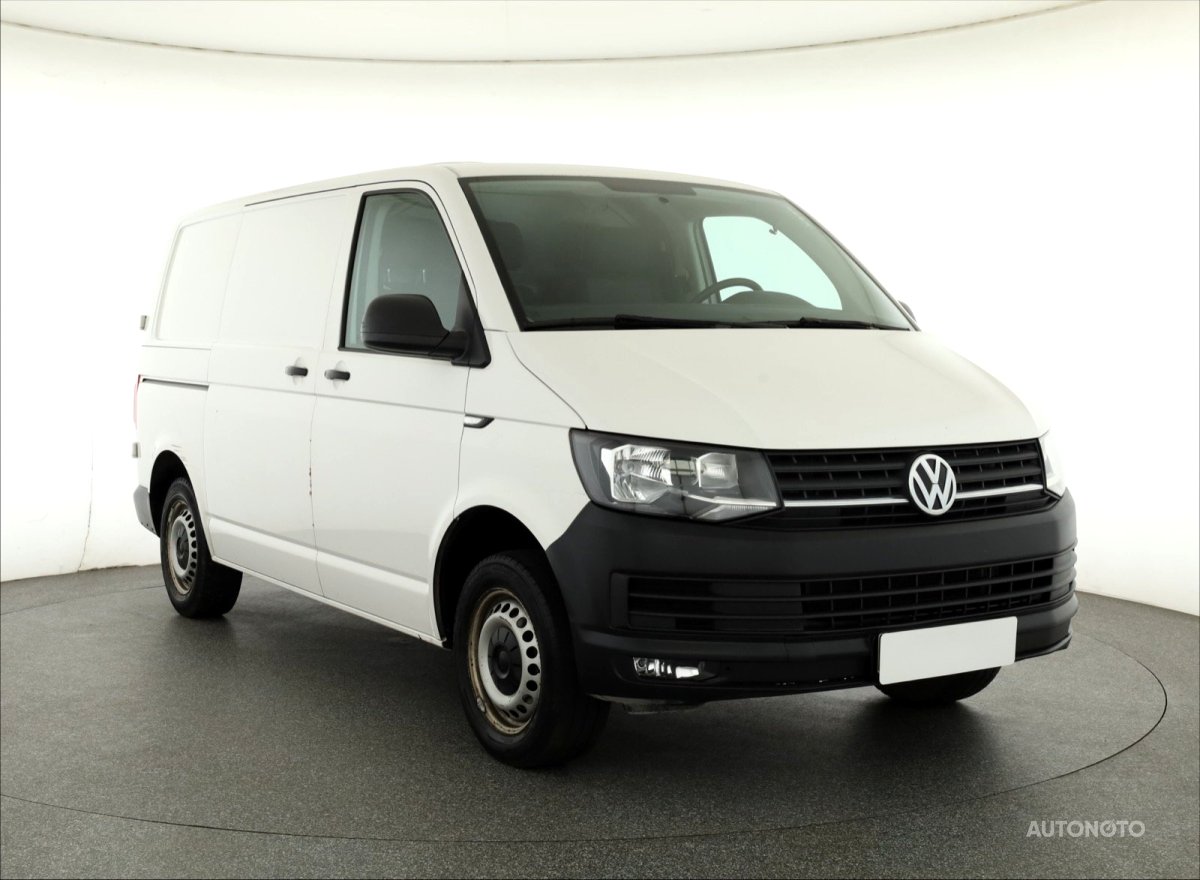 Volkswagen Transporter, 2018 - celkový pohled
