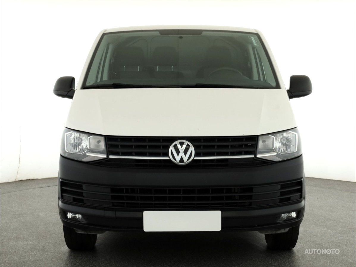 Volkswagen Transporter, 2018 - pohled č. 2