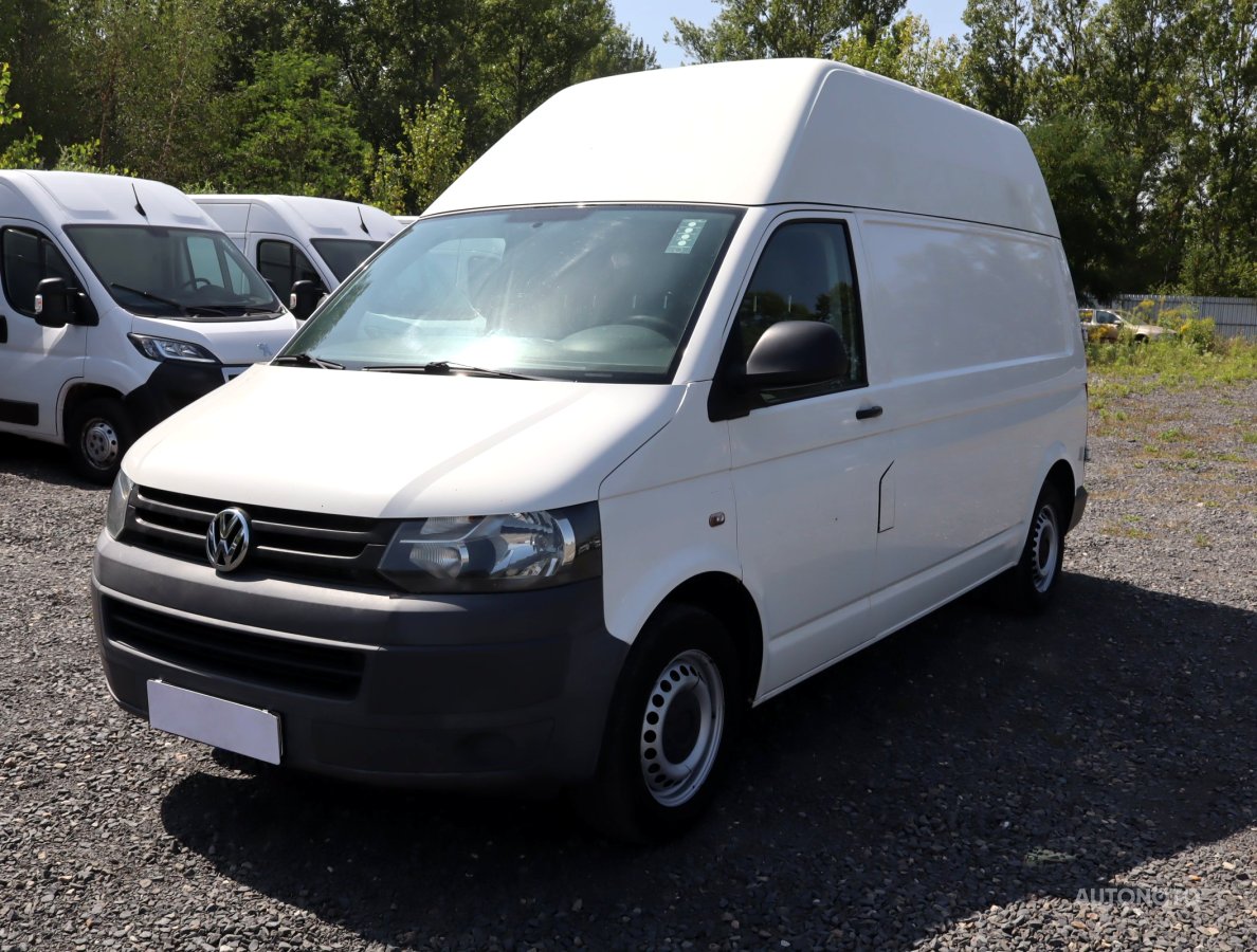 Volkswagen Transporter, 2012 - pohled č. 3