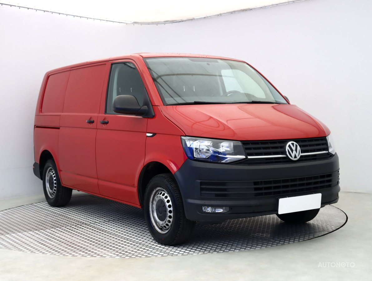 Volkswagen Transporter, 2018 - celkový pohled