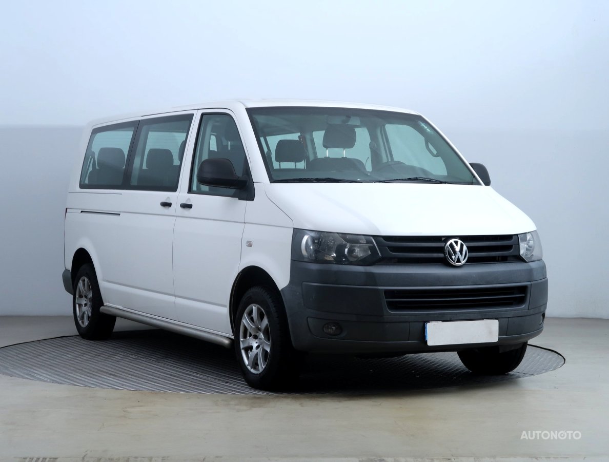 Volkswagen Transporter, 2012 - celkový pohled