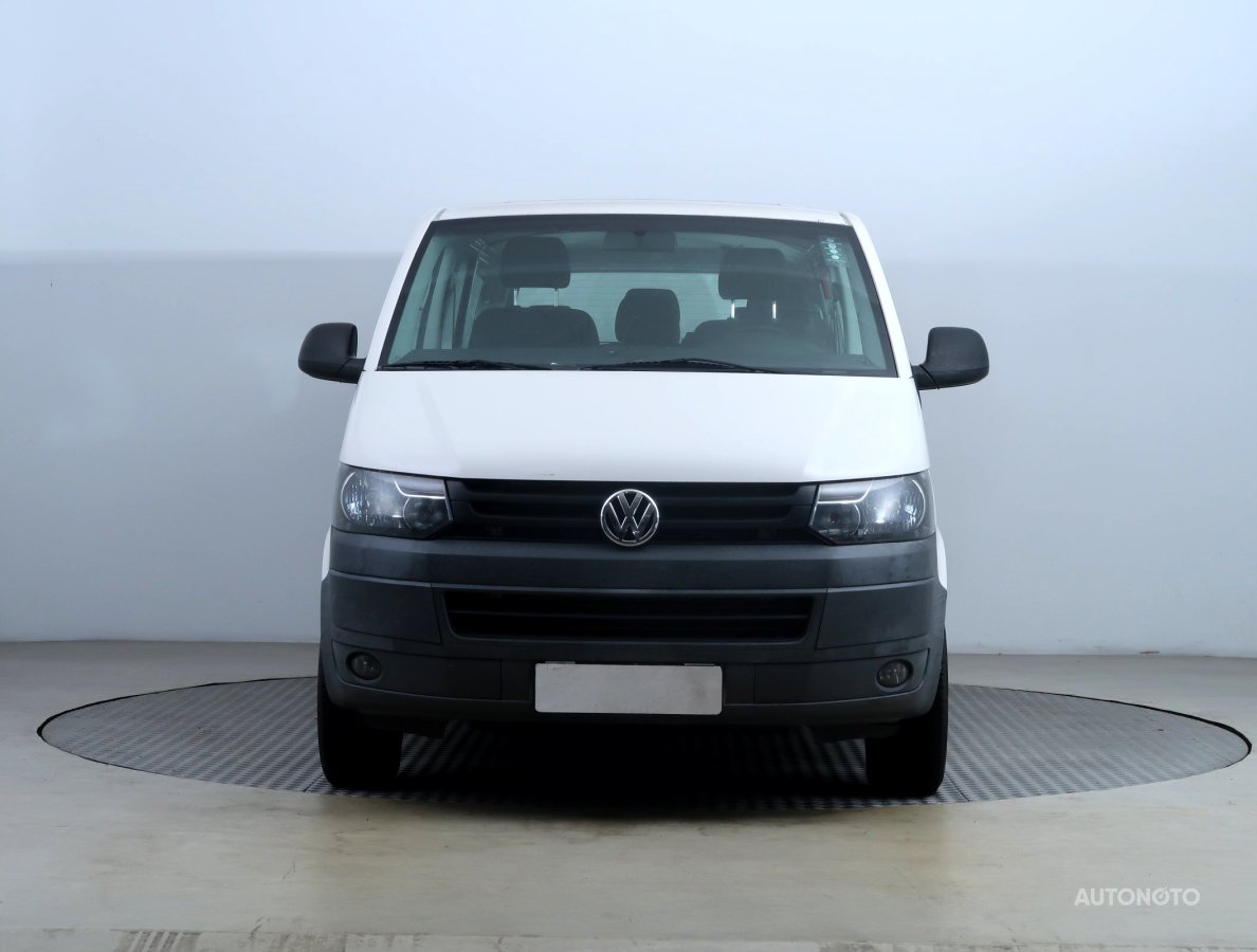 Volkswagen Transporter, 2012 - pohled č. 2