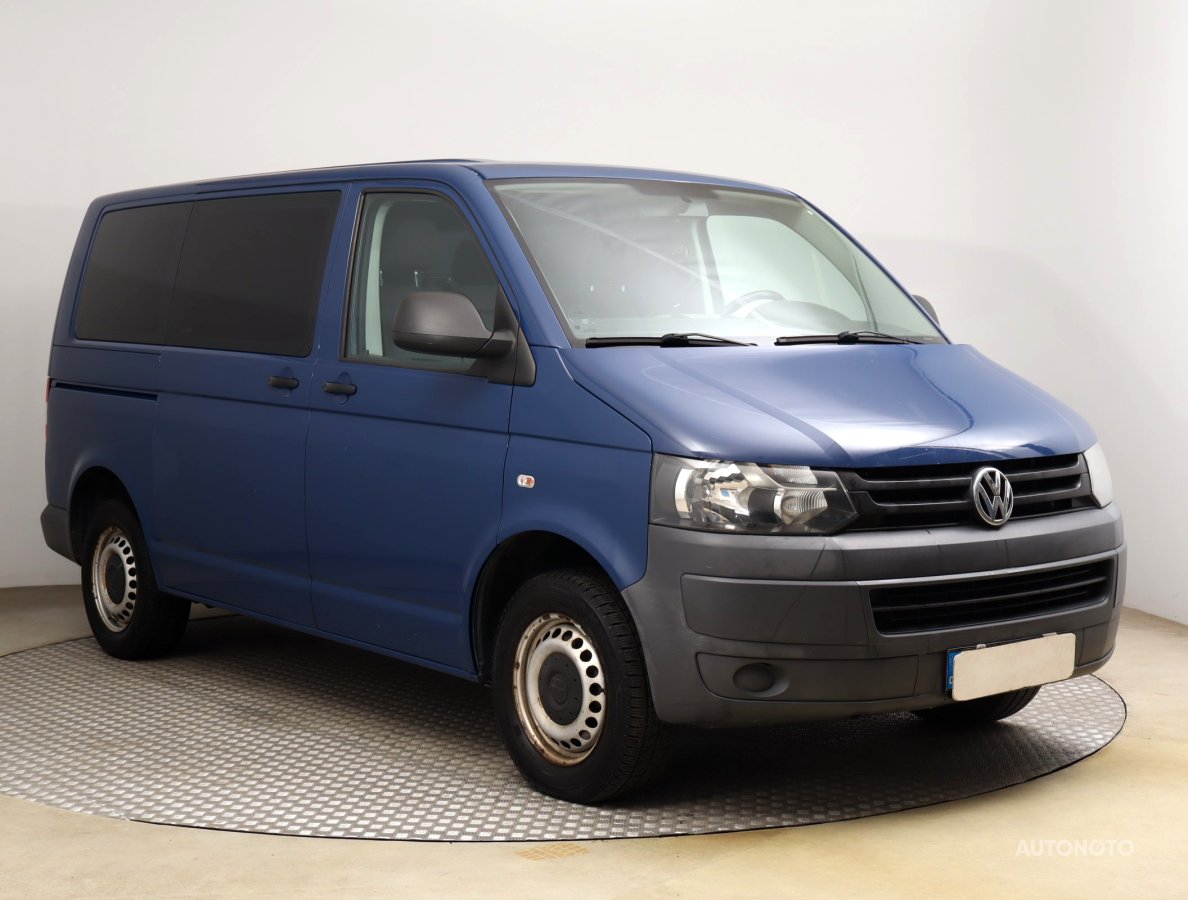 Volkswagen Transporter, 2012 - celkový pohled