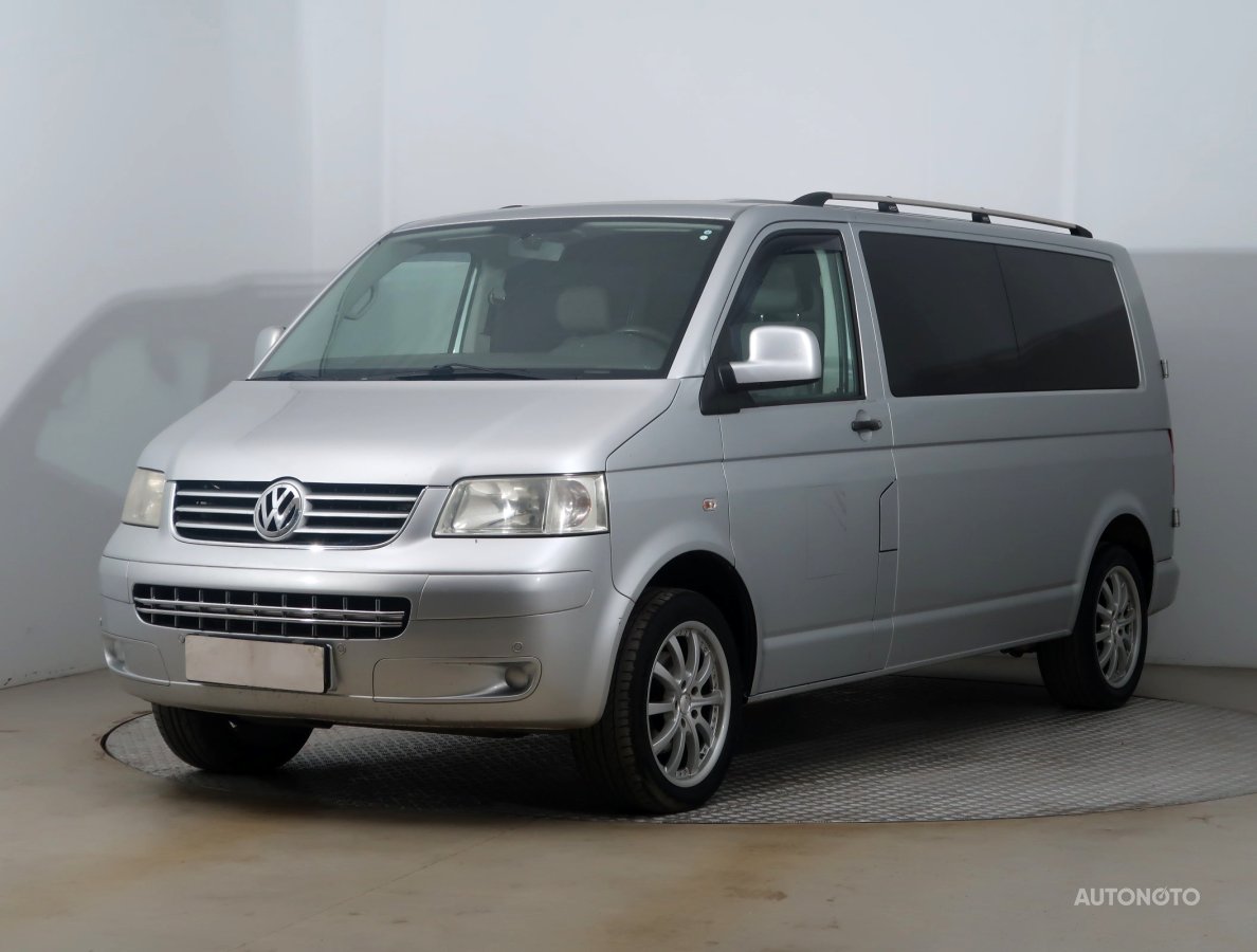 Volkswagen Transporter, 2008 - pohled č. 3