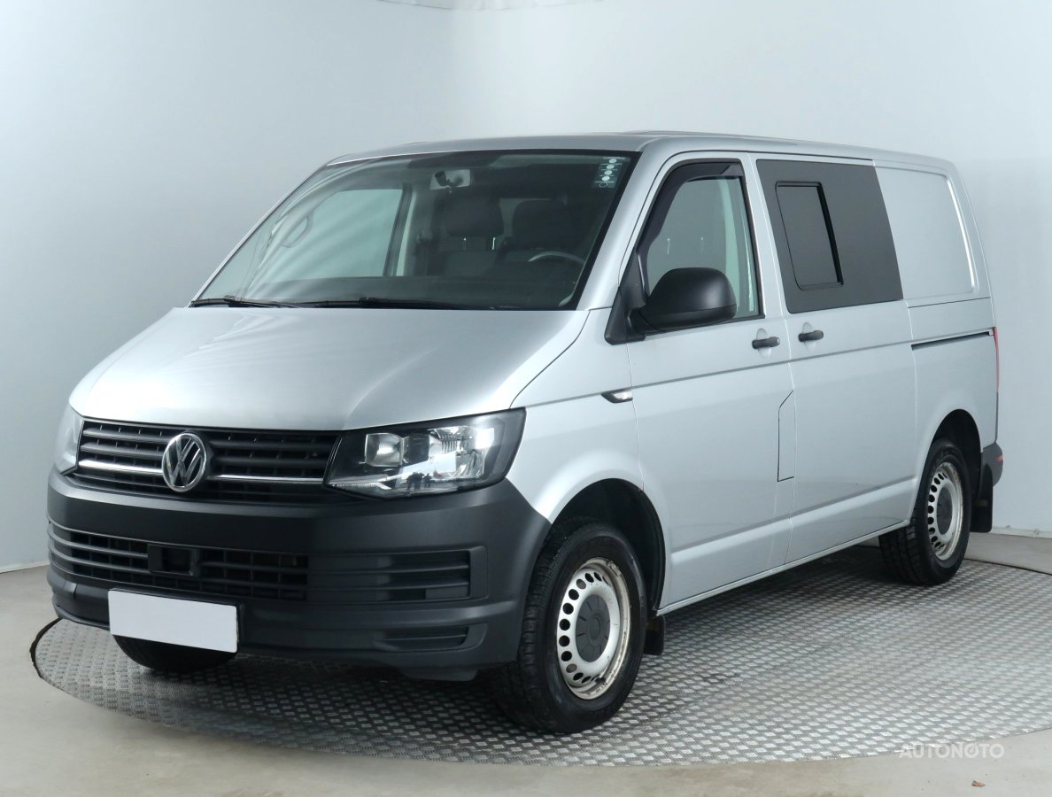 Volkswagen Transporter, 2017 - pohled č. 3