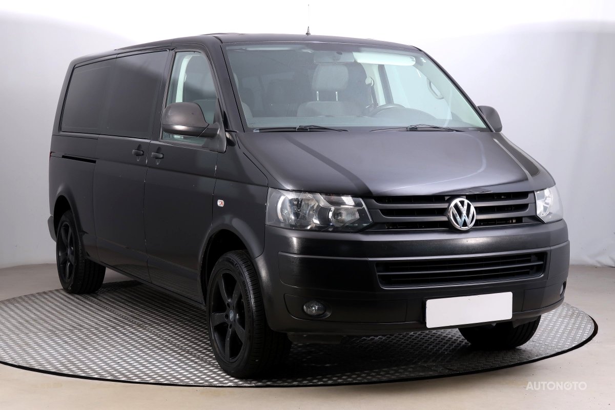 Volkswagen Transporter, 2012 - celkový pohled