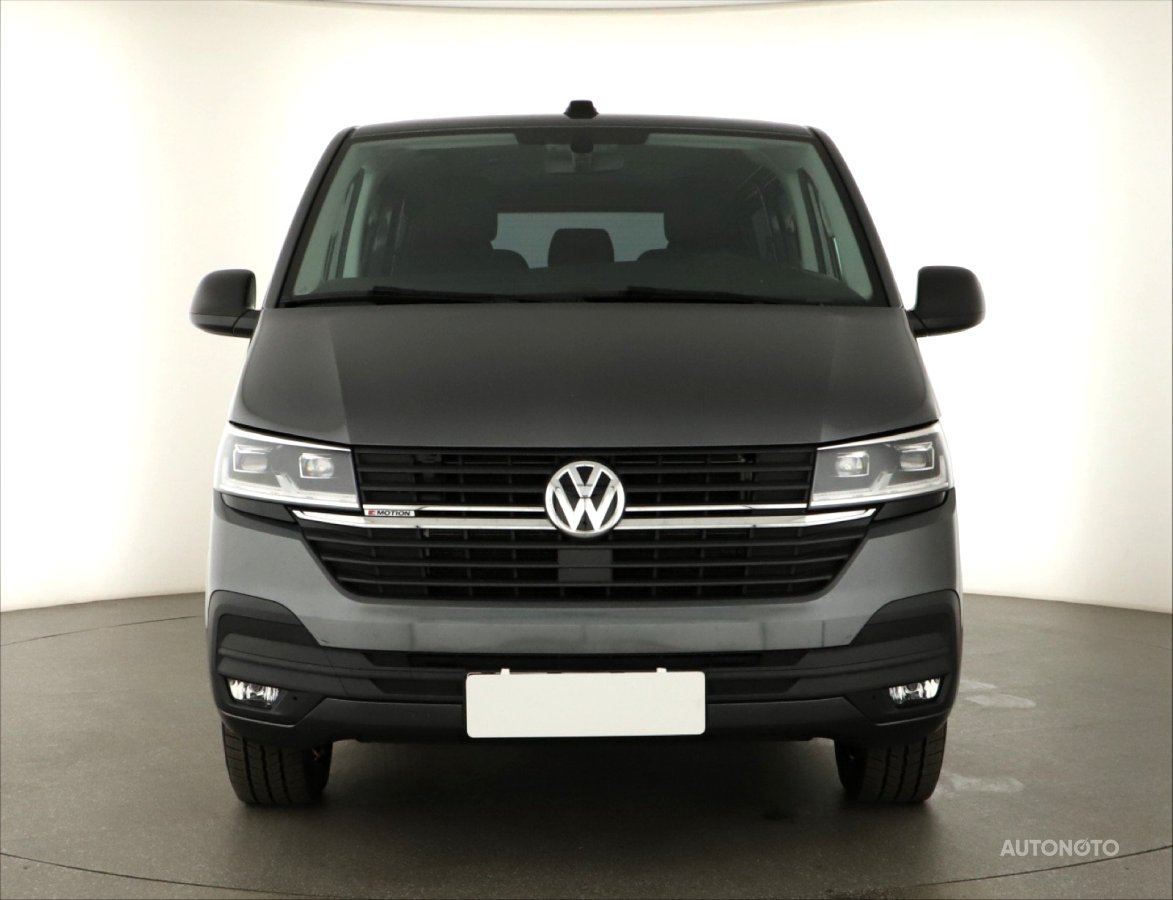 Volkswagen Transporter, 2022 - pohled č. 2