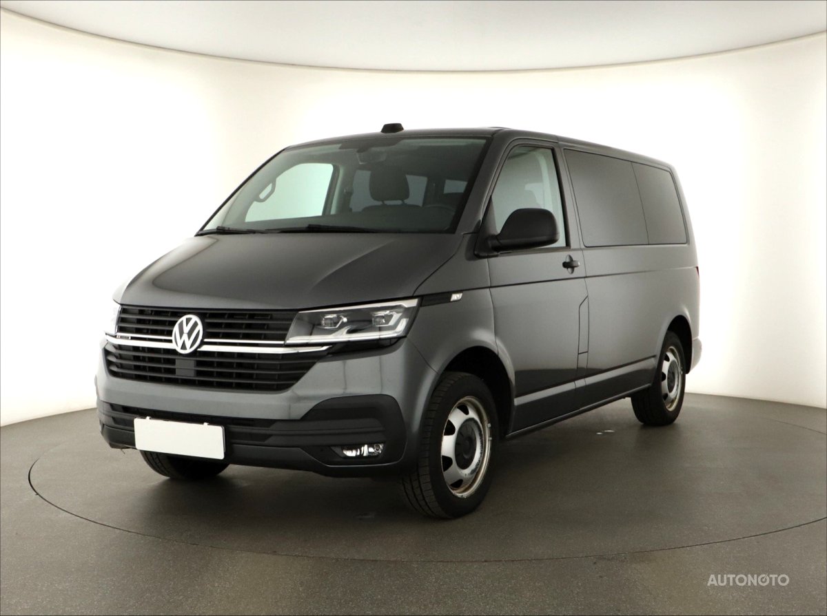 Volkswagen Transporter, 2022 - pohled č. 3