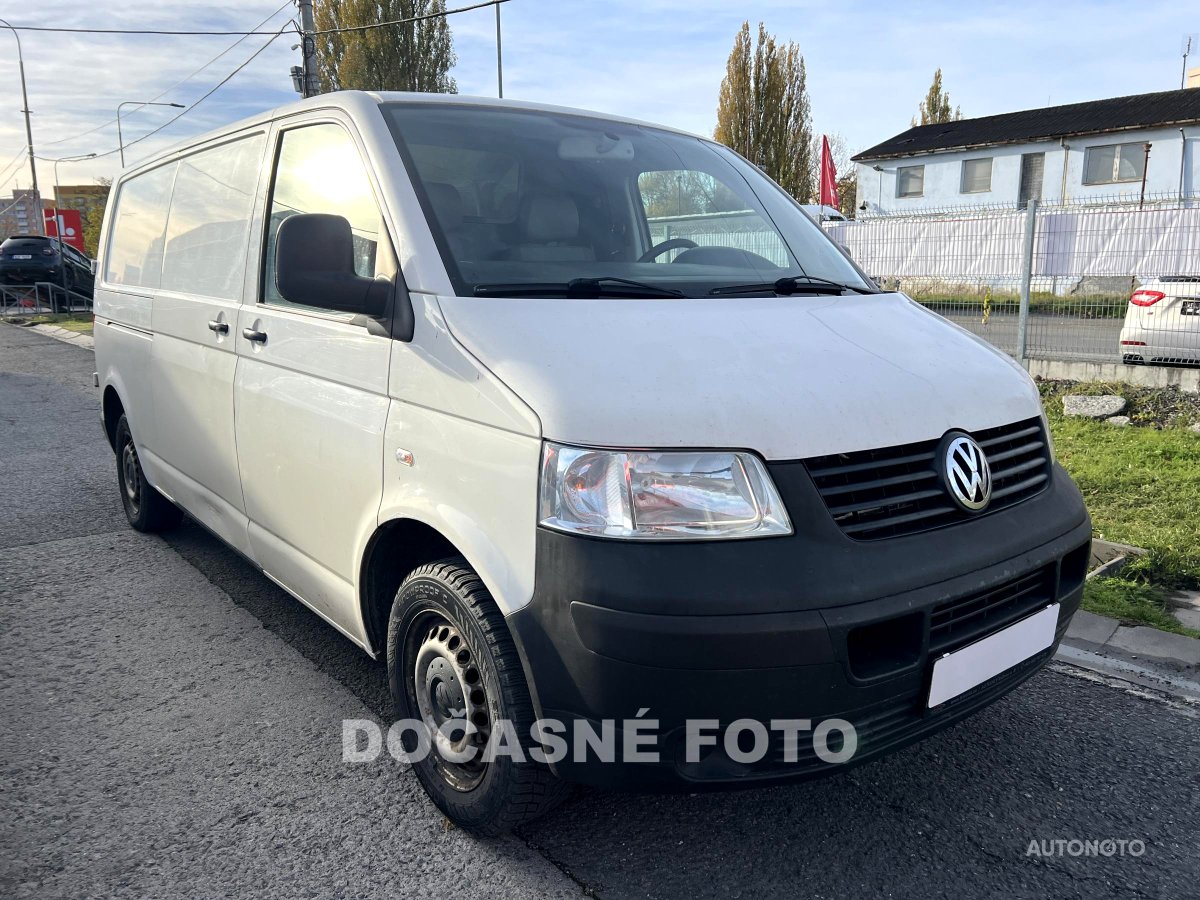 Volkswagen Transporter, 2008 - celkový pohled