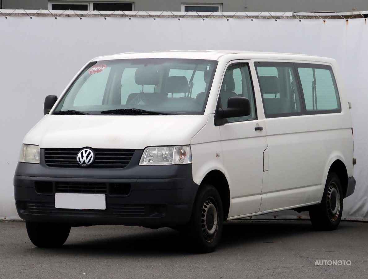 Volkswagen Transporter, 2009 - pohled č. 3