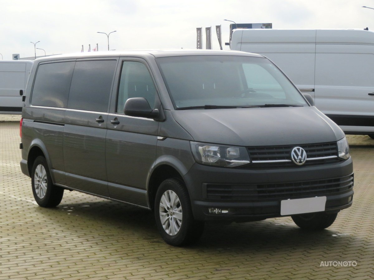 Volkswagen Transporter, 2017 - celkový pohled