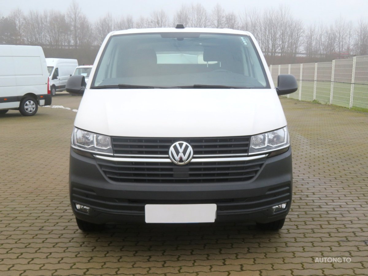 Volkswagen Transporter, 2022 - pohled č. 2