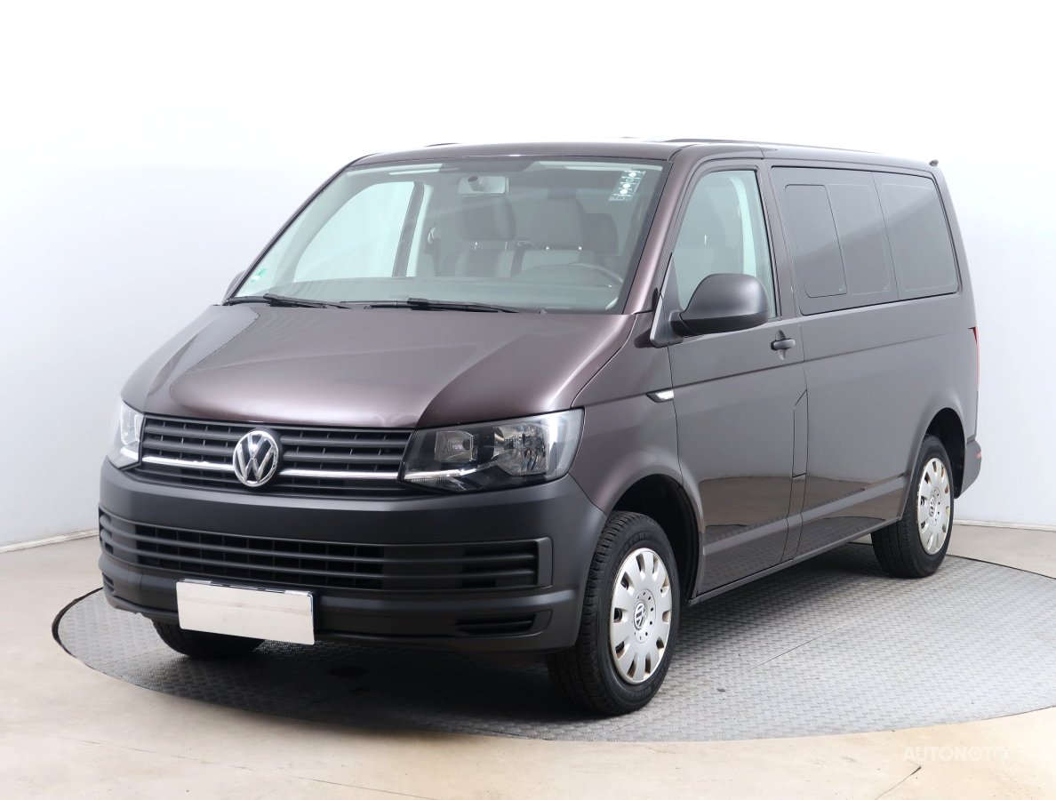 Volkswagen Transporter, 2016 - pohled č. 3