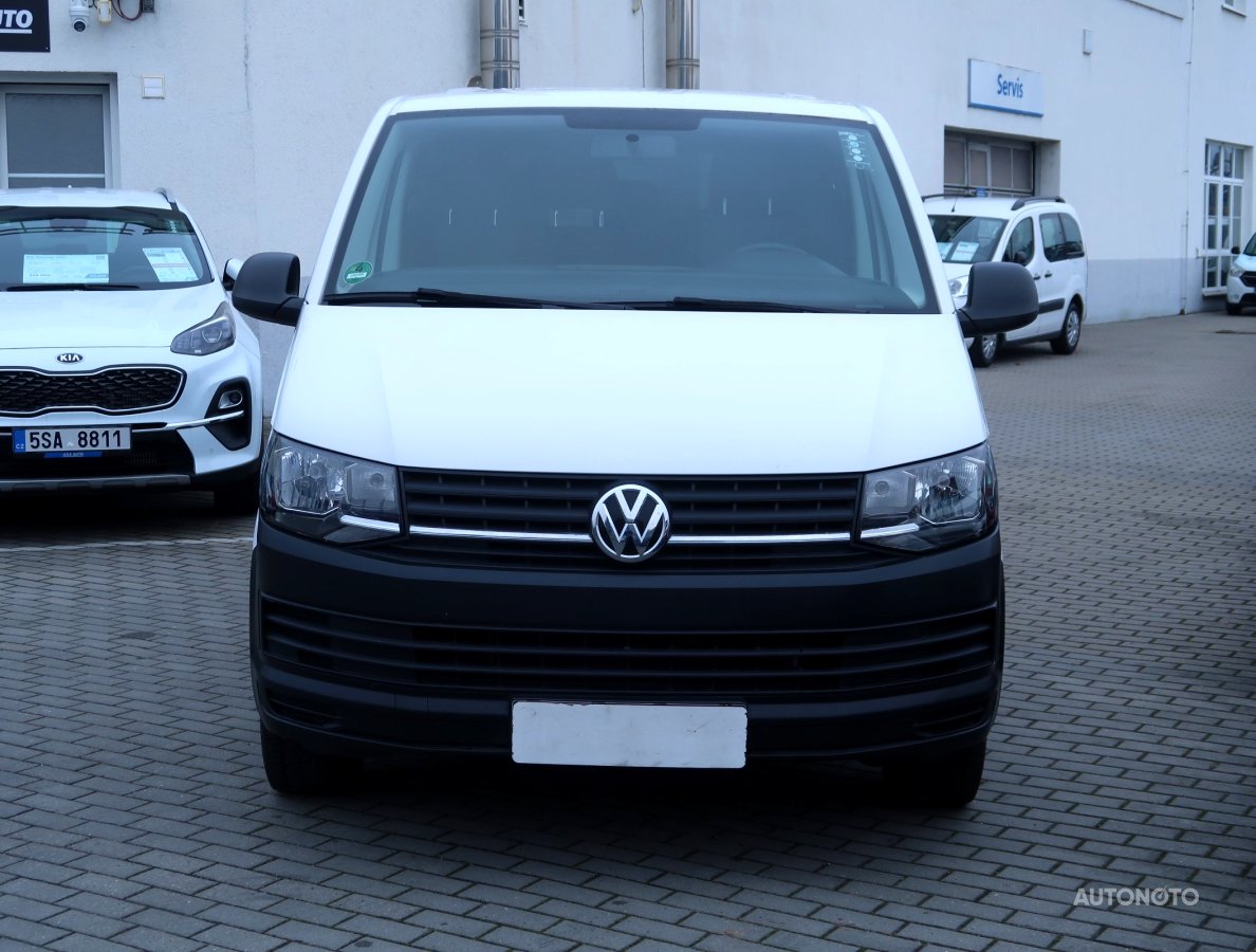 Volkswagen Transporter, 2018 - pohled č. 2
