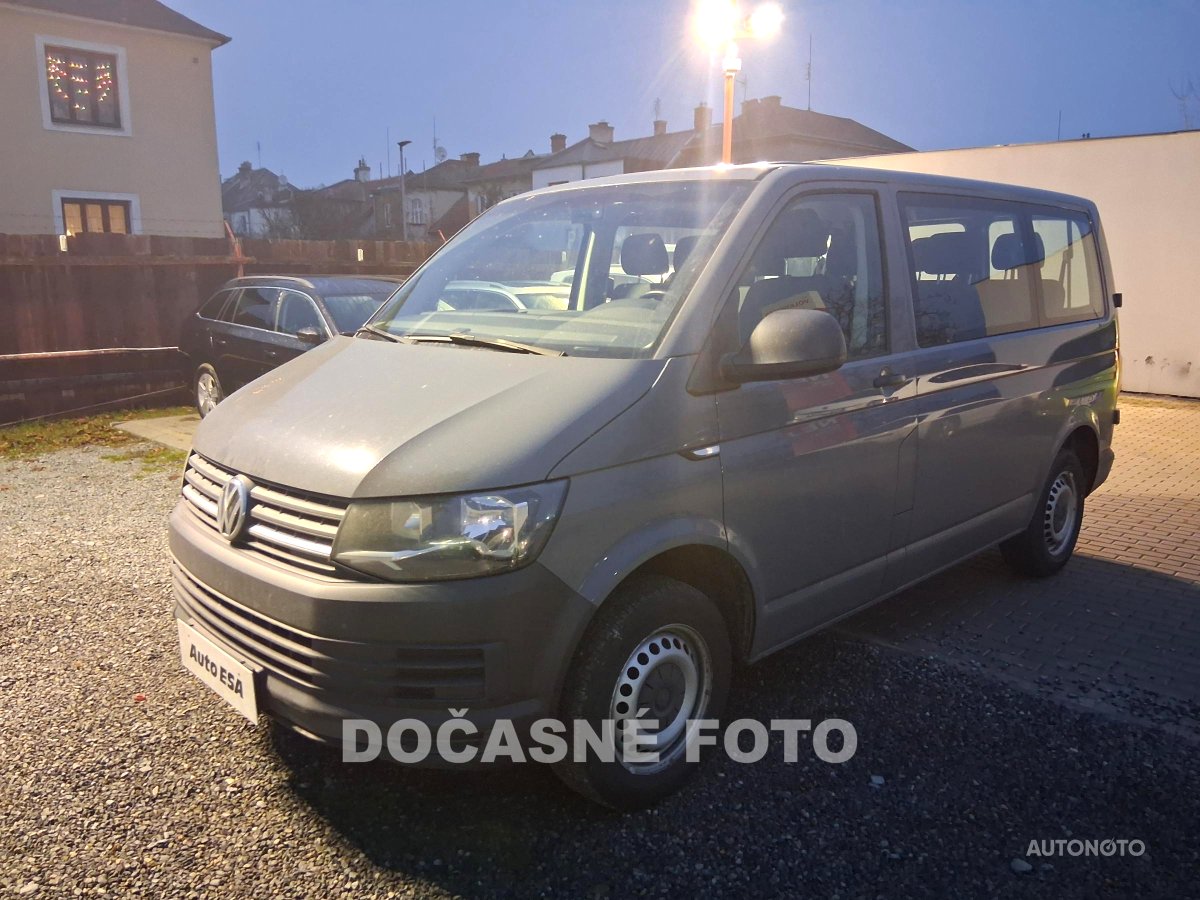 Volkswagen Transporter, 2015 - pohled č. 1
