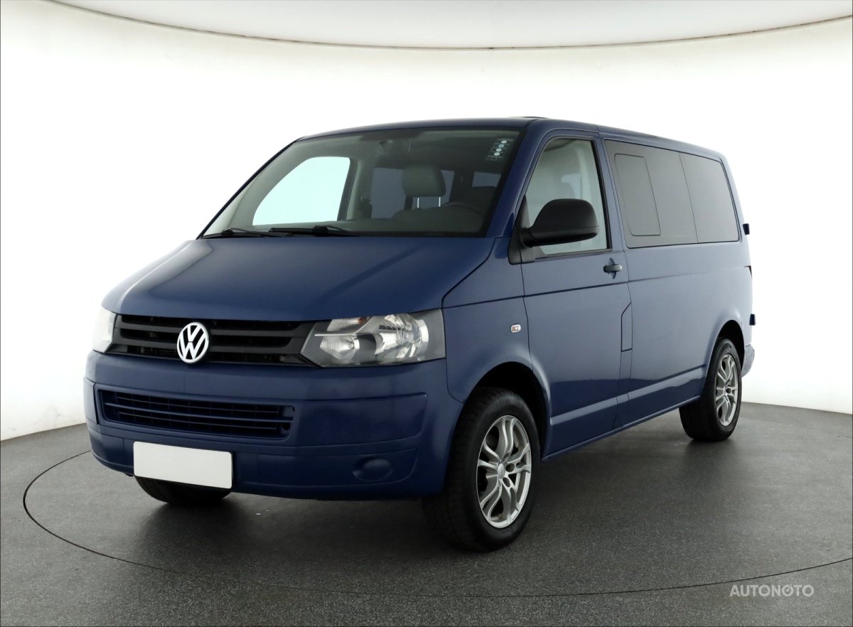 Volkswagen Transporter, 2010 - pohled č. 3