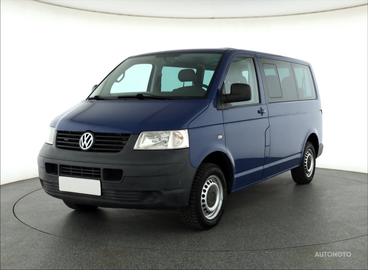 Volkswagen Transporter, 2008 - pohled č. 3