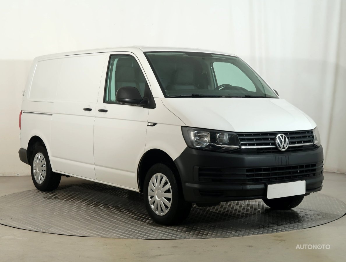 Volkswagen Transporter, 2018 - celkový pohled