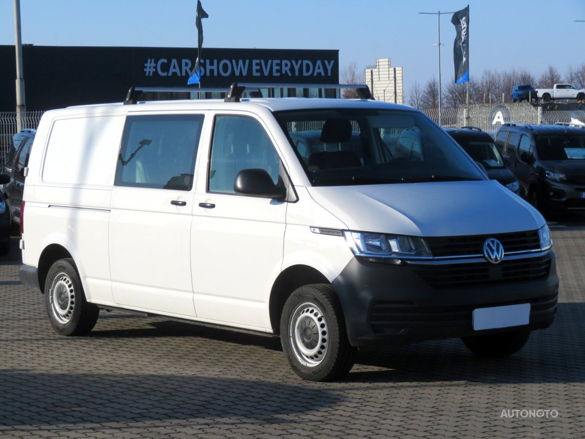 Volkswagen Transporter, 2020 - celkový pohled