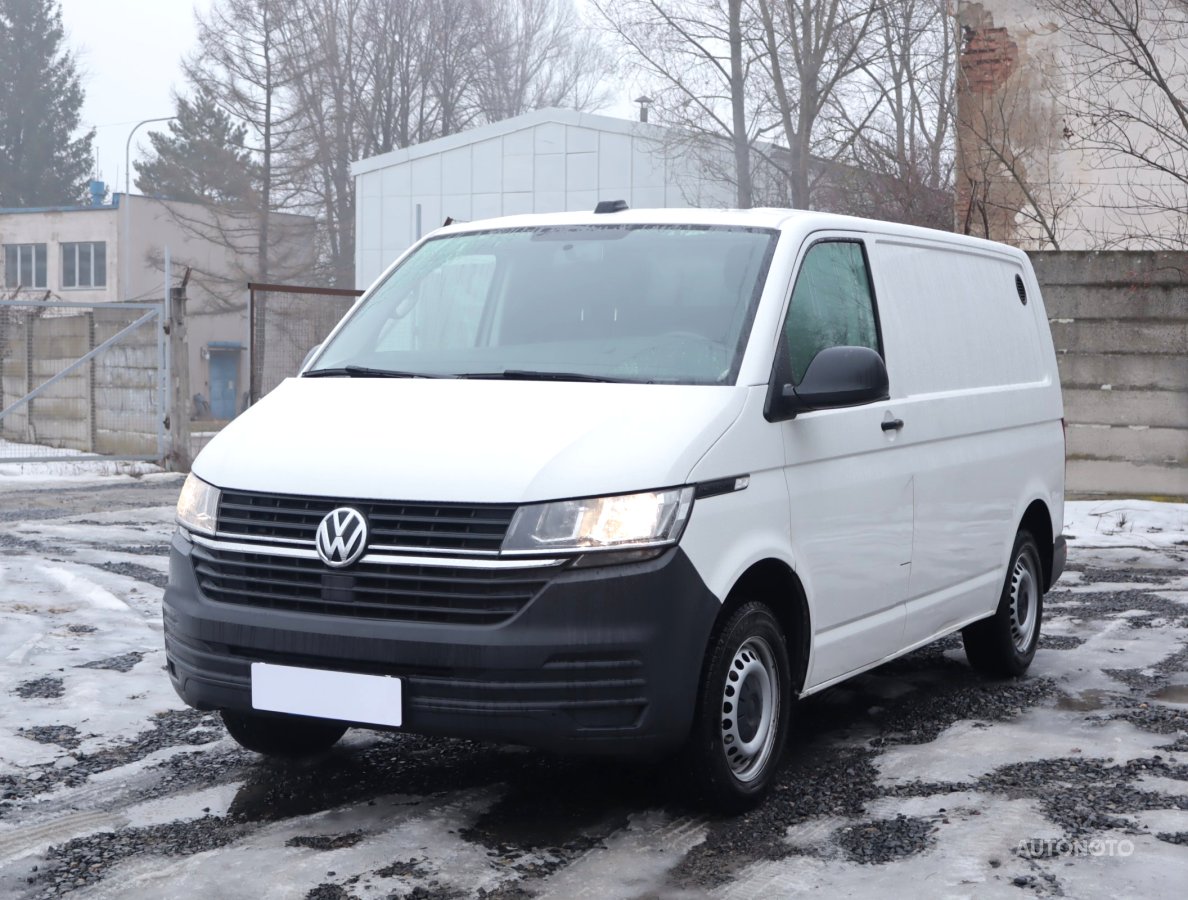Volkswagen Transporter, 2020 - pohled č. 3