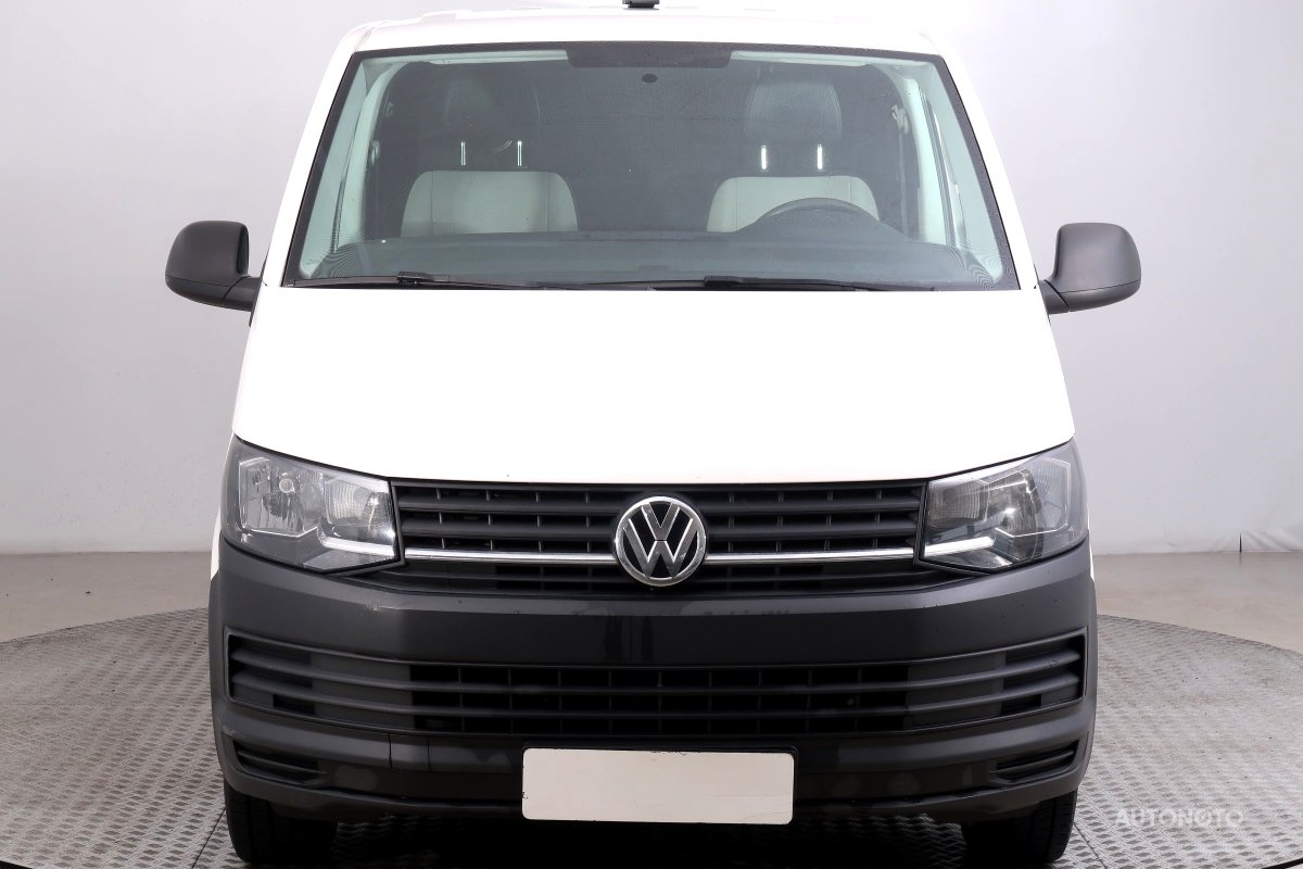 Volkswagen Transporter, 2017 - pohled č. 2