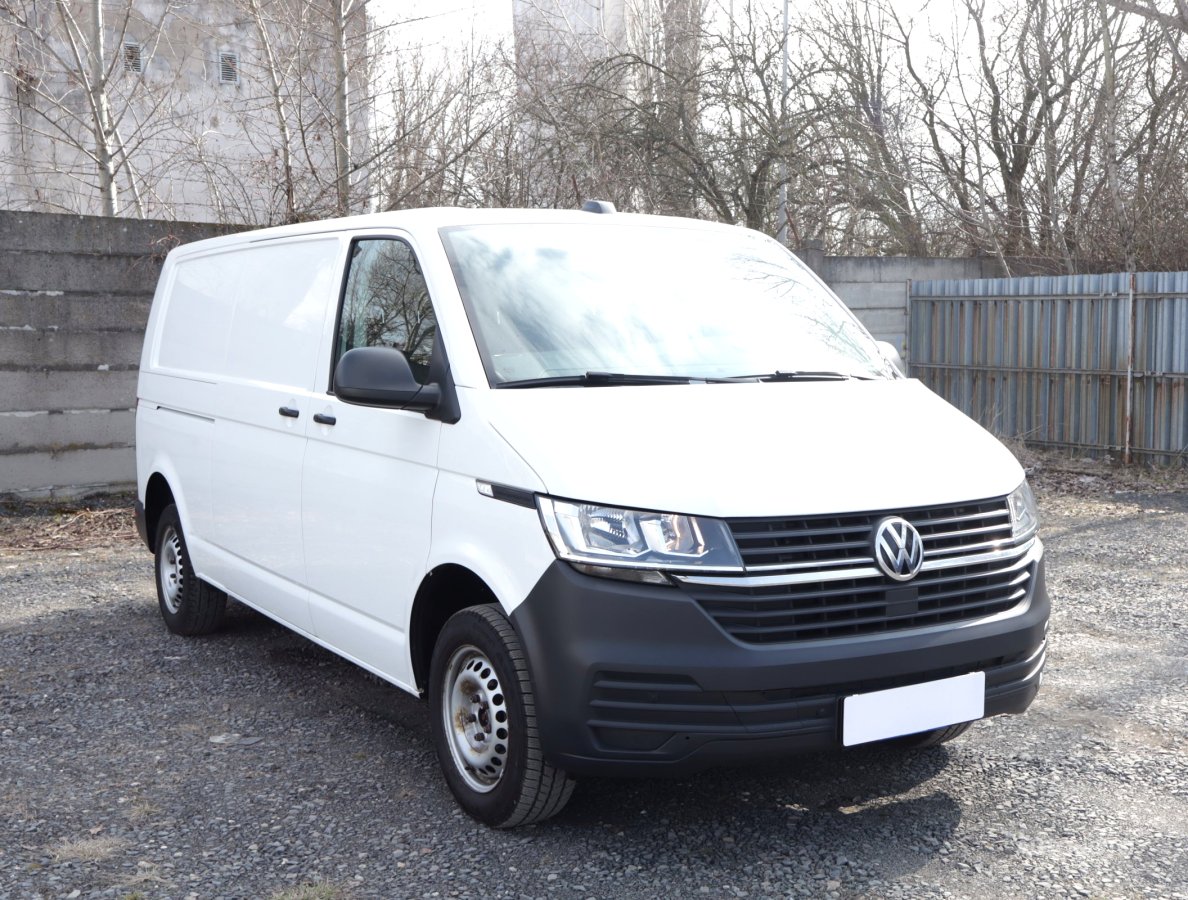 Volkswagen Transporter, 2020 - celkový pohled