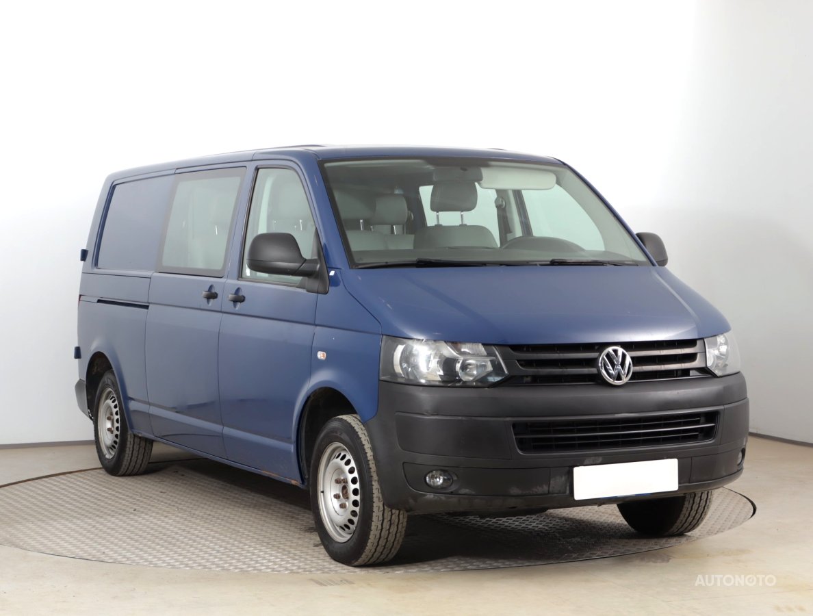 Volkswagen Transporter, 2015 - celkový pohled