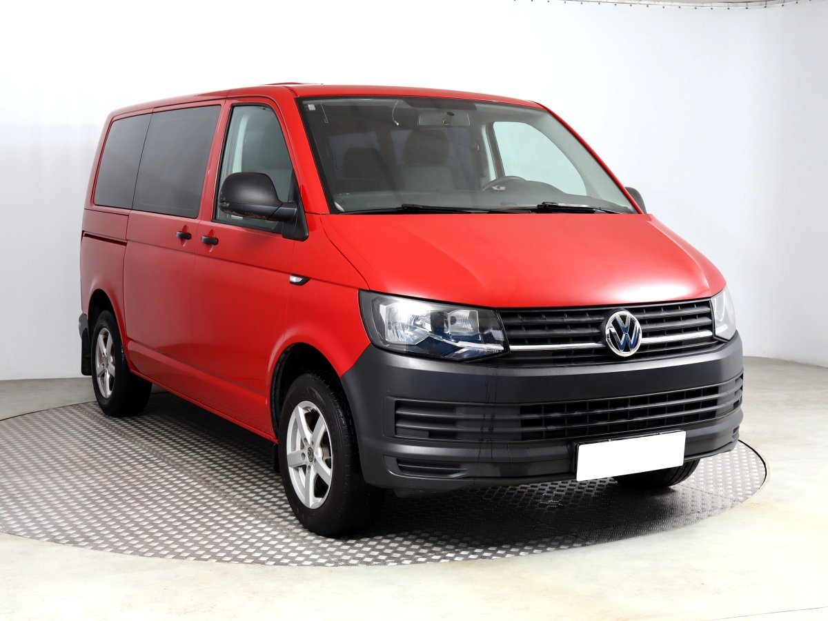 Volkswagen Transporter, 2016 - celkový pohled