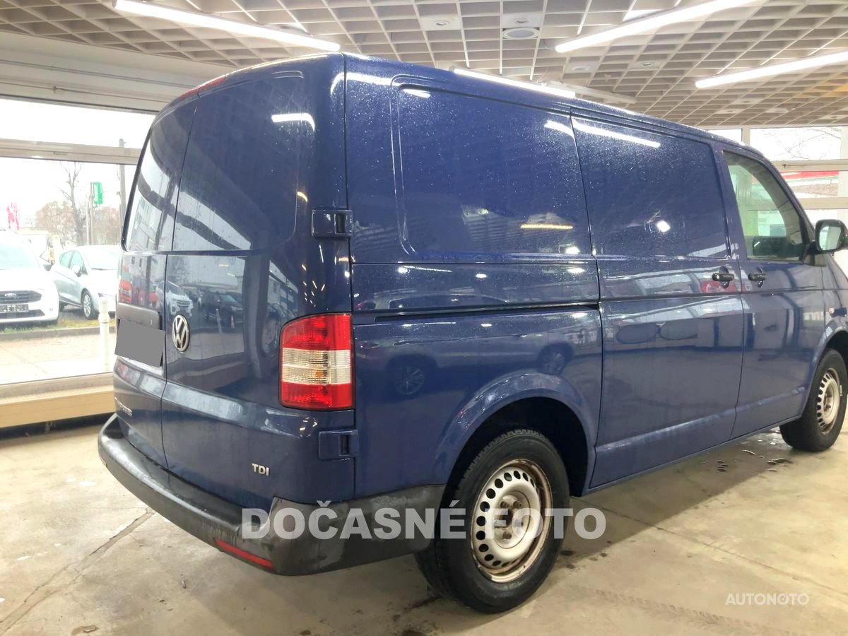 Volkswagen Transporter, 2014 - pohled č. 3