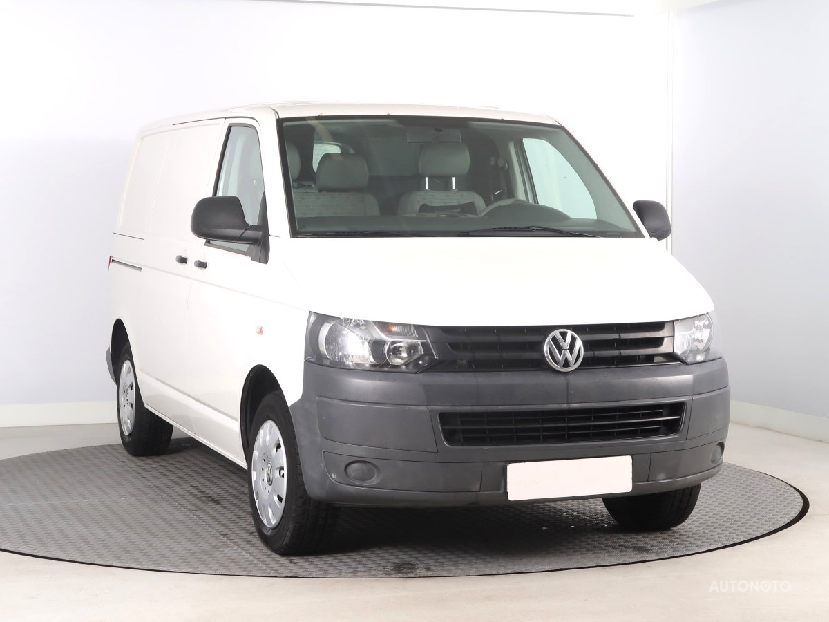 Volkswagen Transporter, 2010 - celkový pohled