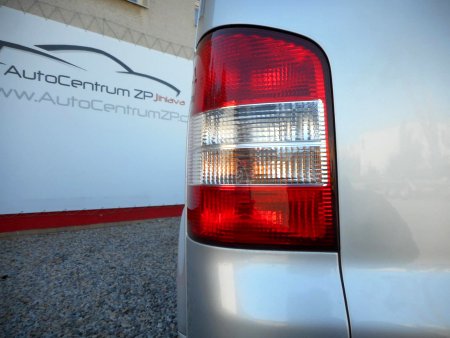 Volkswagen Transporter, 2010 - pohled č. 11