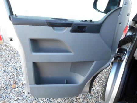 Volkswagen Transporter, 2010 - pohled č. 13